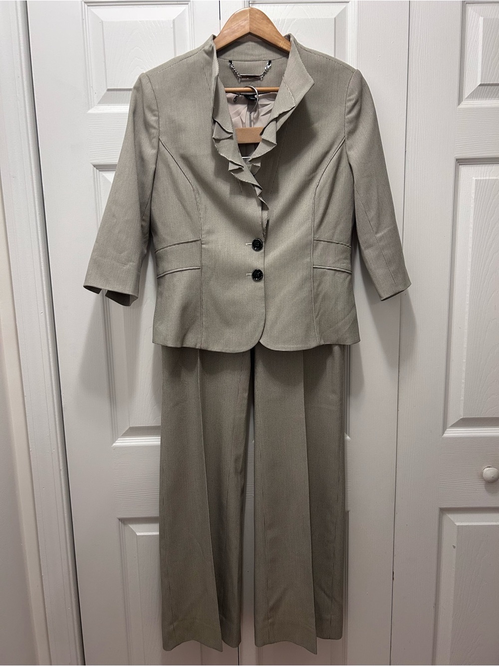 Women's Taupe Micro Dot Ruffle-Trim Jacket & Pant Suit